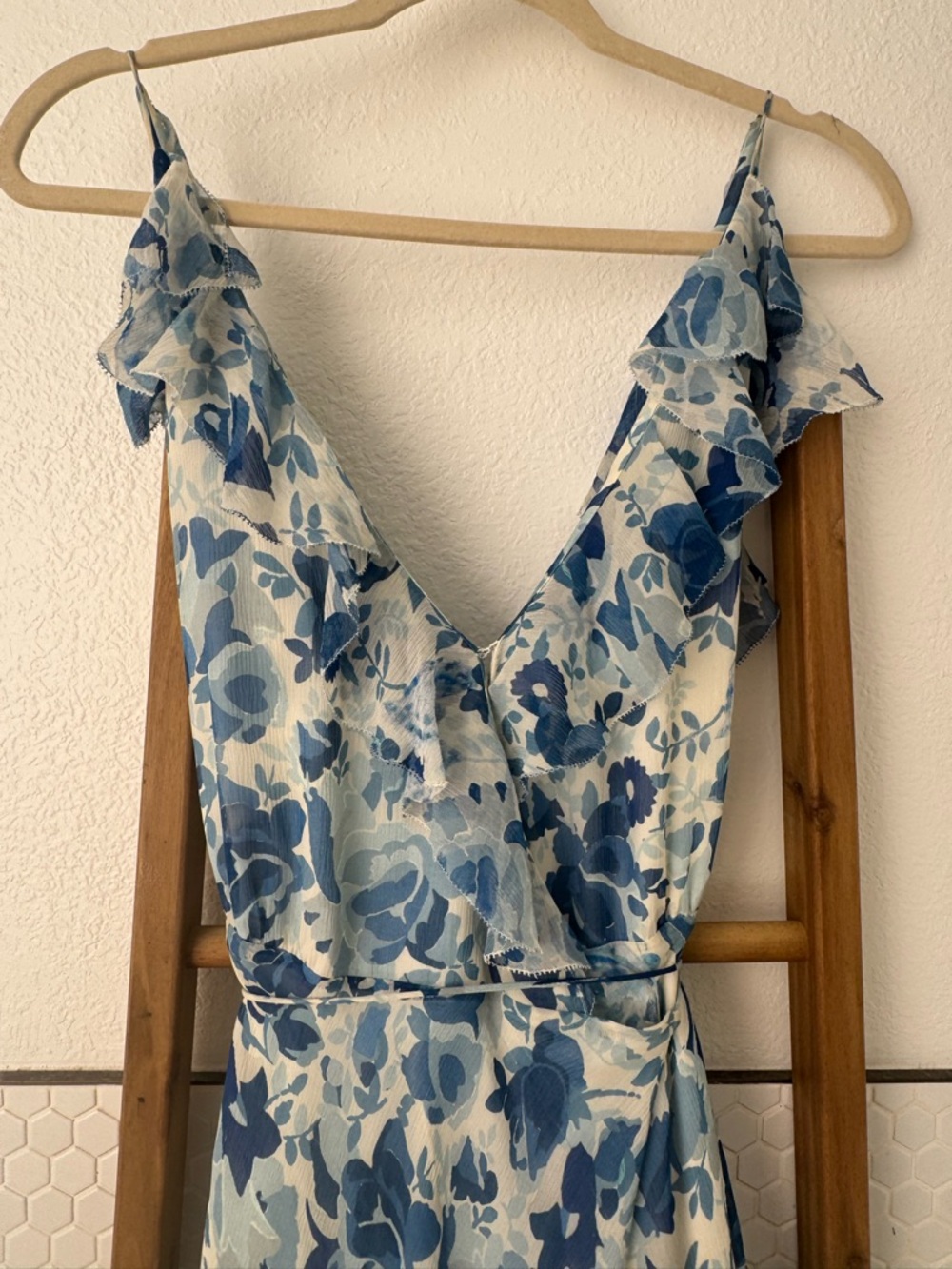 Polo by Ralph Lauren Blue & White Floral V-Neck Maxi Dress- silk - Picture 8 of 13